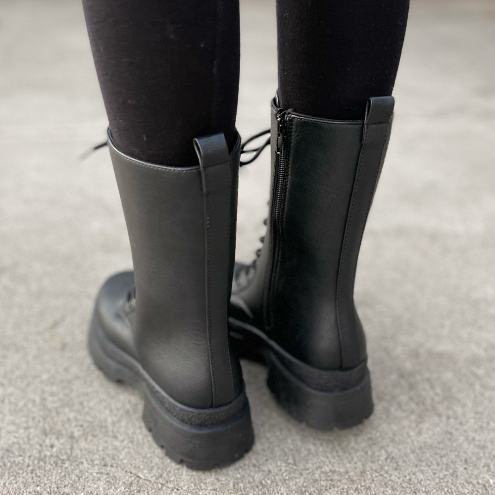 Black Combat Lace up boots - Picture 5 of 12